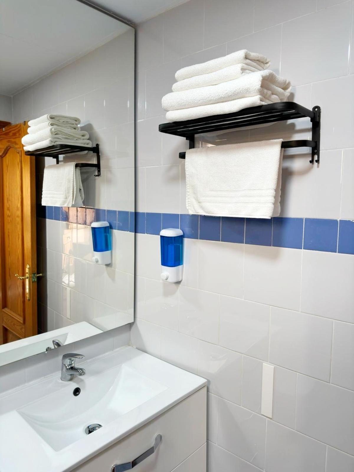 Apartamento Completo Plaza De Las Tendillas - Parking Privado - Alojamientos El Duque 코르도바 외부 사진