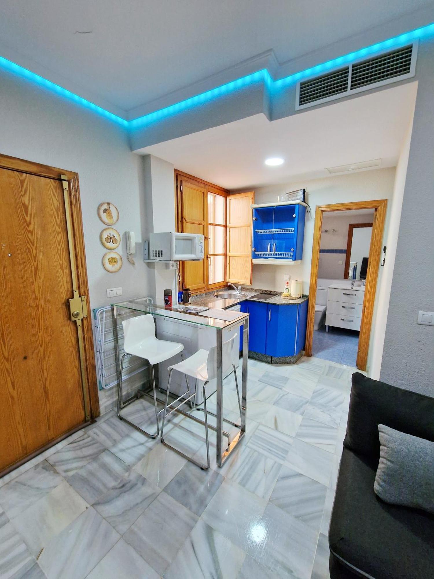 Apartamento Completo Plaza De Las Tendillas - Parking Privado - Alojamientos El Duque 코르도바 외부 사진